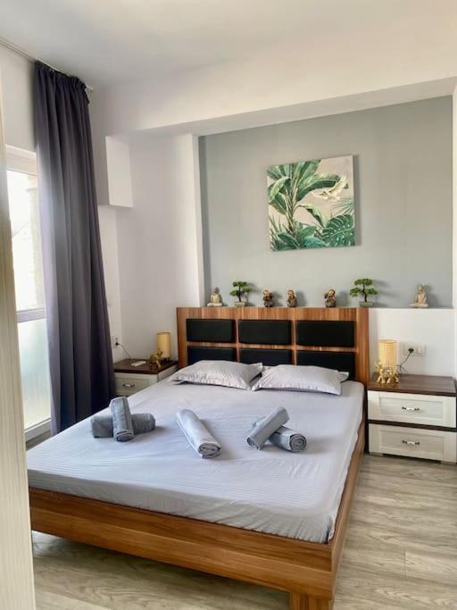Grey Old Town Ultracentral Bucureşti Ngoại thất bức ảnh