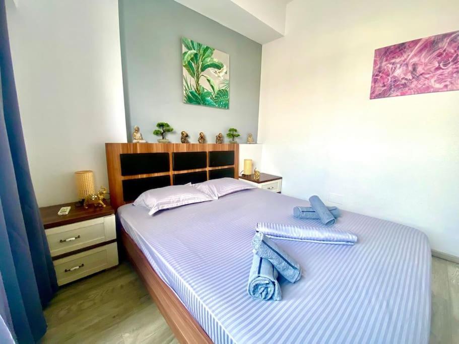 Grey Old Town Ultracentral Bucureşti Ngoại thất bức ảnh